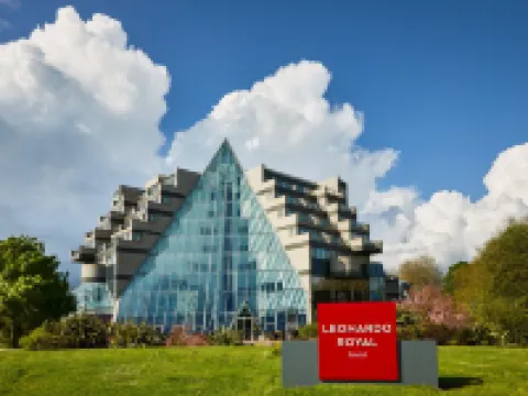 Leonardo Royal Southampton Grand Harbour Hotels in Southampton