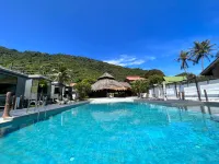 The Sea Resort Haad Rin - Beach