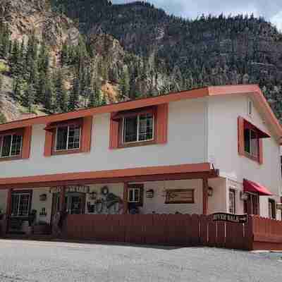 Hot Springs Inn Hotel Exterior