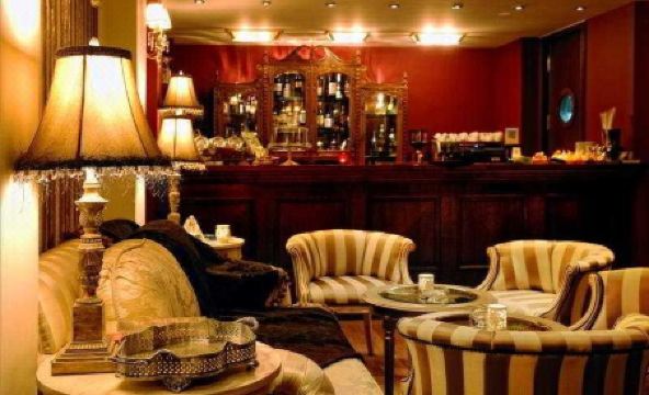 Civitas Suites Hotel - Housity