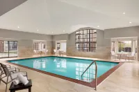 Staybridge Suites Fort Wayne Hôtels à : Fort Wayne