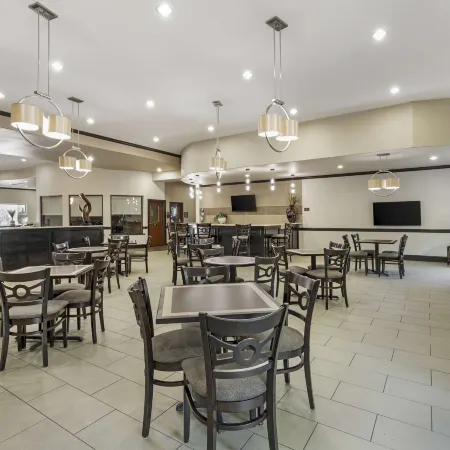 Best Western Plus Texoma Hotel  Suites