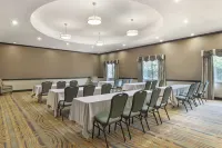 Best Western Plus Texoma Hotel  Suites