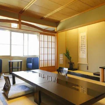 Cuisine Ryokan Toriki Отели рядом с достопримечательностью «Парк аттракционов Аманохасидатэ-Вью-Лэнд»