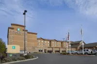 安克雷奇大使套房飯店 Wayland Baptist University附近的飯店