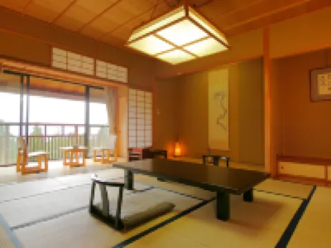 Senjukaku Hotels near Snow Monkey Resorts Info & Gift Shop