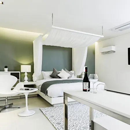 Incheon (Juan) Hotel Namu Отели рядом с достопримечательностью «Спортивный Комплекс Инчхон Мунхак»