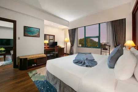 The Tray Hotel Hai Phong Отели в г. Хайфон