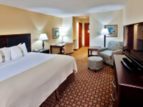 Holiday Inn QUINCY by IHG クインシーのホテル