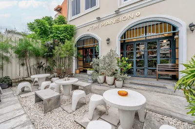 Tim Mansion Hotel in zona Wat Suthat Thepwararam