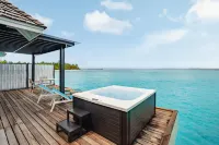 Nova Maldives - Pools