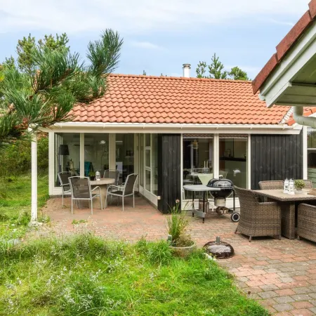 "Henkil" - 700m from the Sea