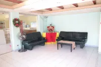 Mellow Apartelle and Tourist Inn Hotels in Baclayon