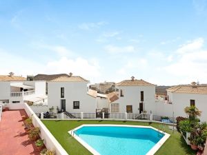 Very well maintained house in Chayofa, the sunny south of Tenerife