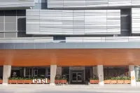 East Miami - صديق للحيوانات الاليفة