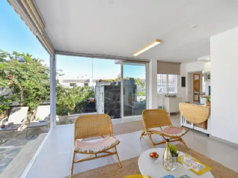 La Maresia CB9A Hotels near Playa De Las Burras