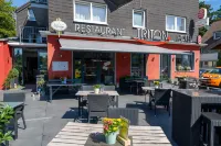 Triton Hotels in der Nähe von Kunstatelier Antonia Sanker