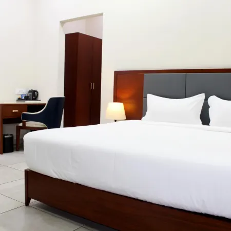 Ixoras Hotel