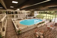 Radisson Hotel Louisville North Hotels in New Albany
