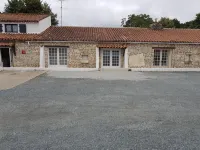 Hôtel le Sainte Florence Hotel di Chantonnay