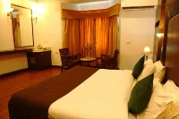 Jalandhar Shangrila Hotel Hotels near Park