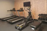 La Quinta Inn & Suites by Wyndham Fairbanks Airport Hotels in College