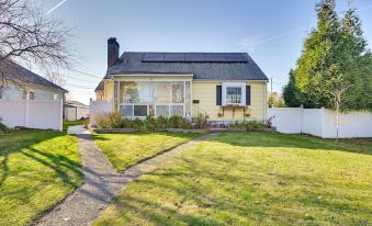 1 Mi to Downtown Salem: Studio w/ Fire Pit Access