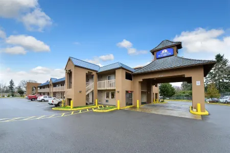 Americas Best Value Inn Seattle Tacoma Near Jblm Base Отели в г. Джойнт Бейс Льюис-Мак-Корд