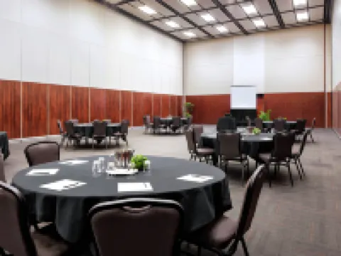 Four Points by Sheraton Lévis Convention Centre Hotels in Levis