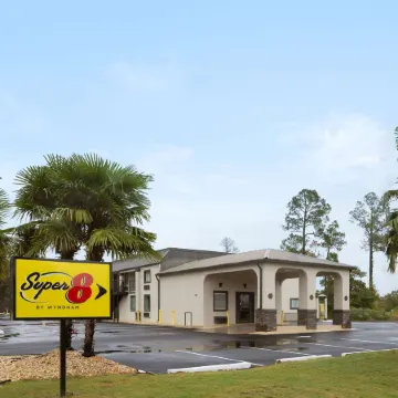 Super 8 by Wyndham Perry GA