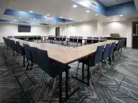Holiday Inn Express & Suites CONWAY by IHG Hotels in Conway