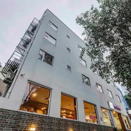 Season 4 Residences - Nungambakkam Near US Consulate, Apollo Hospital, Shankar Nethralaya