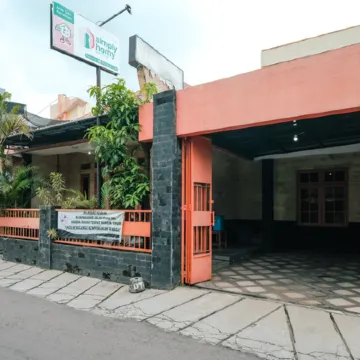 Homestay Syariah Dekat Gembira Loka by Simply Homy