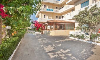 Dimitra Hotel & Apartments by Omilos Hotels