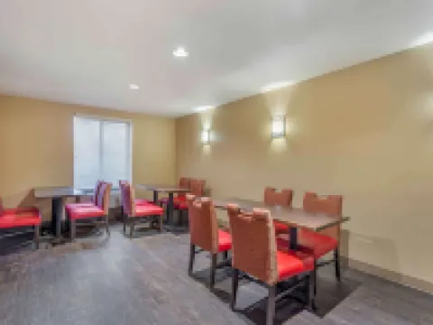 Extended Stay America Suites - Chicago - Lombard - Yorktown Center Hotels in Lombard