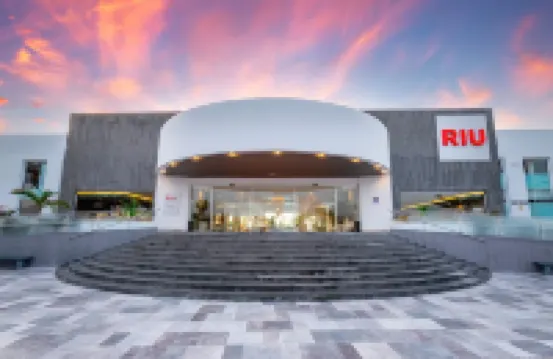 Hotel Riu Paraiso Lanzarote - All Inclusive