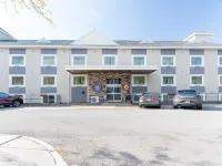 Kalika Hotel Hotels near Nikola Tesla Statue