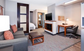 Candlewood Suites Cincinnati Northeast - Mason