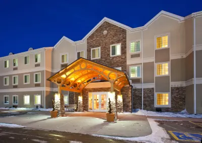 Staybridge Suites Fargo Hotel di Fargo