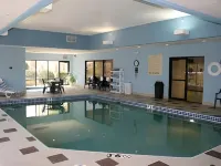 Hampton Inn Wausau - Pools
