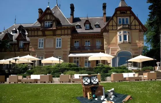 羅斯柴爾德傲途格精選別墅