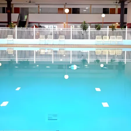 Travelodge by Wyndham Lincoln Northeast