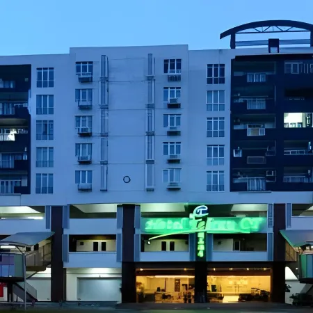 Hotel Tebrau CT