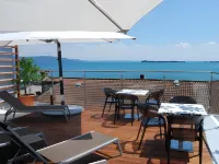 Happy Hotel Atelier Gardone Riviera Centro & Beach