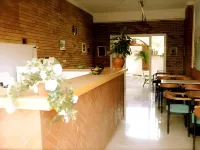 Calypso Beach Hotel Hôtels à : Glifa