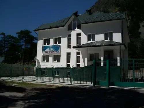 Pik Yevropy Hotel