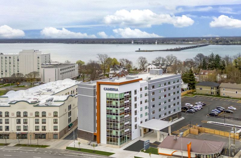 Cambria Hotel Niagara Falls