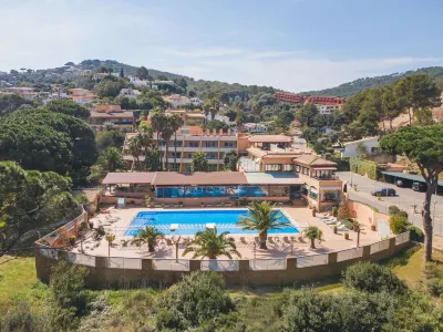 Hotel Sa Punta - Adults Only fr13 Hotels near Cala de S'eixugador