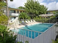 Seaspray Surf Lodge - Beach