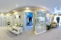 Berezhki-Holl Hotel فنادق في 